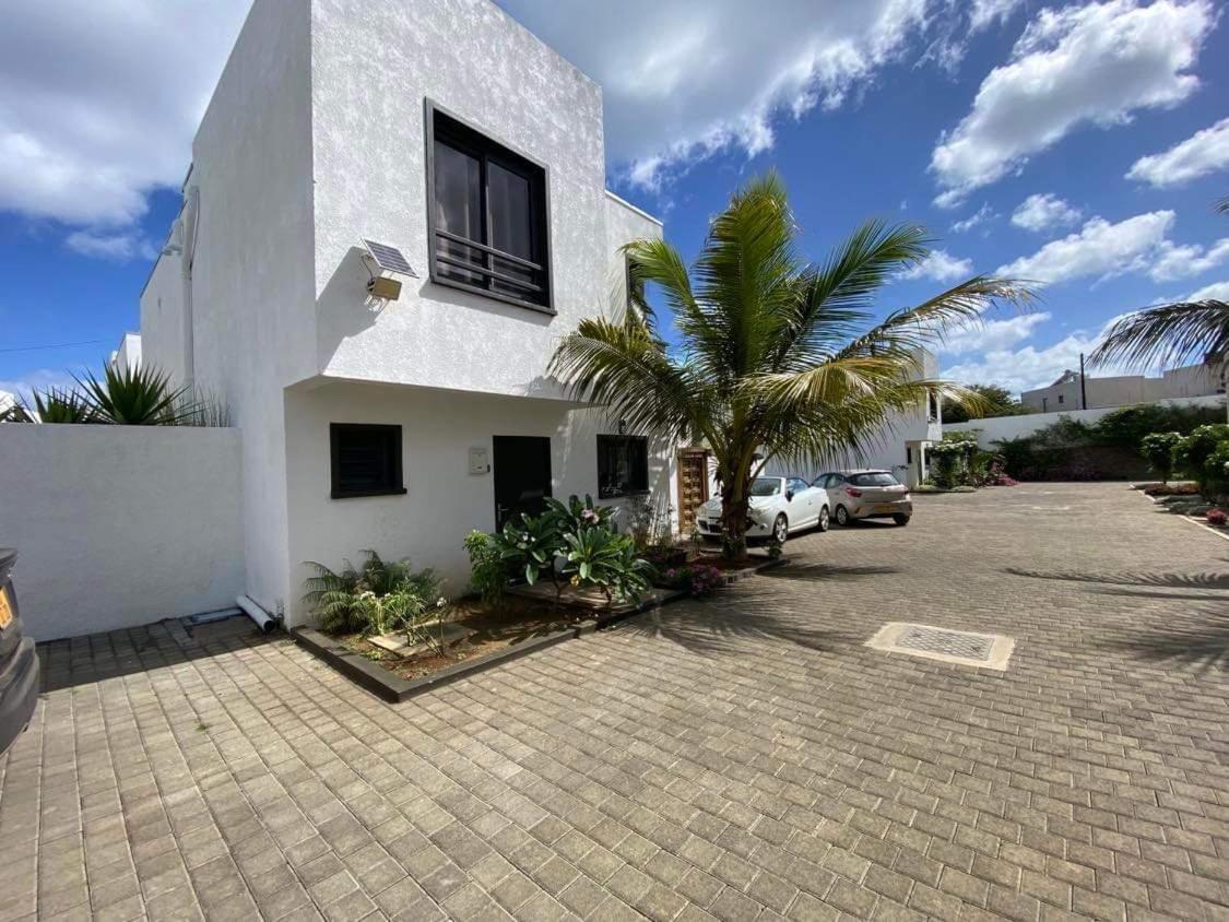 Magnifique Villa Avec Piscine 格兰贝伊 外观 照片